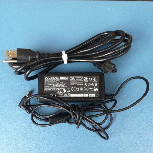 Genuine Adapter GATEWAY LITEON PA-1650-02 19V 3.42A 65W